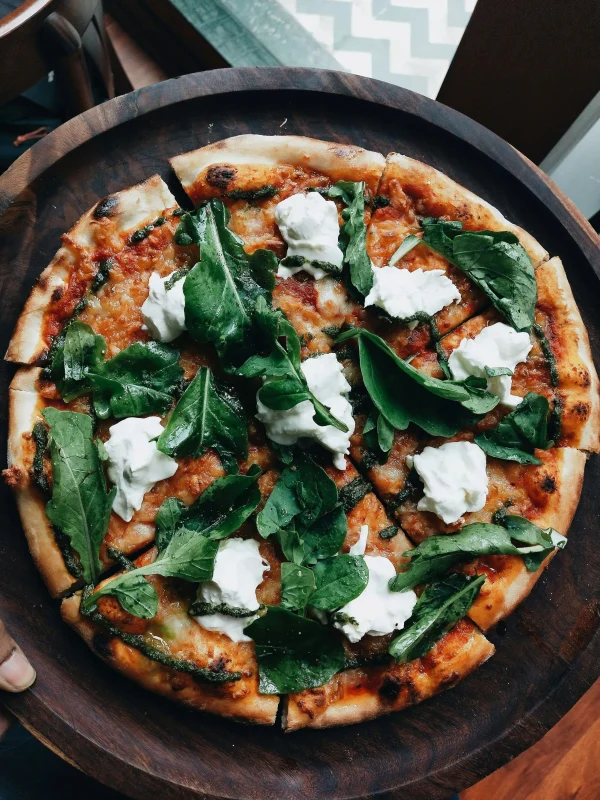 pizza-spinach Spinach Cheese Pizza